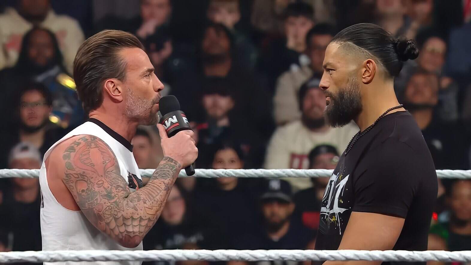 CM-Punk-Roman-Reigns-2_2026-02-02_22-51-44